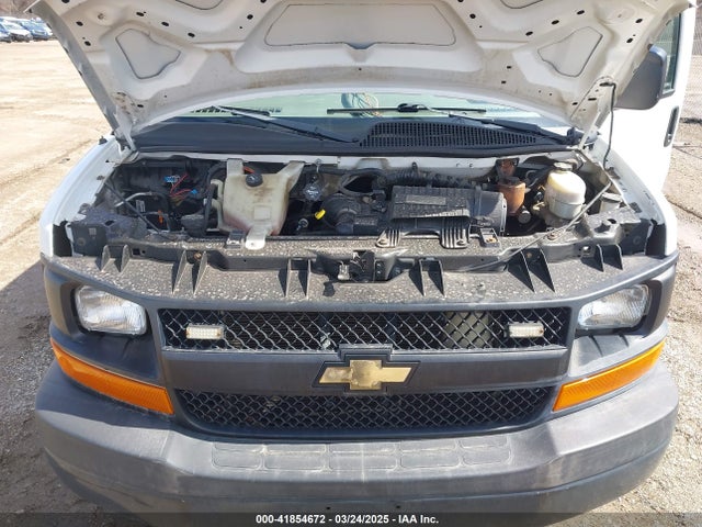 1GAWGEFF1G1232103 Chevrolet Express 2500 Ls