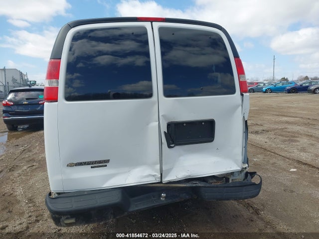 1GAWGEFF1G1232103 Chevrolet Express 2500 Ls