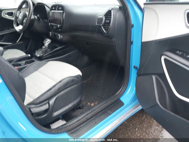 KNDJ53AU1R7231700 KIA Soul Gt-line