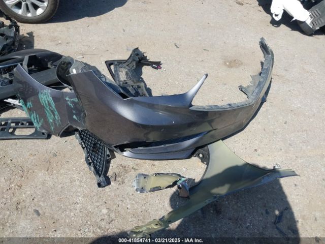19UUB1F3XLA011087 Acura Tlx Standard