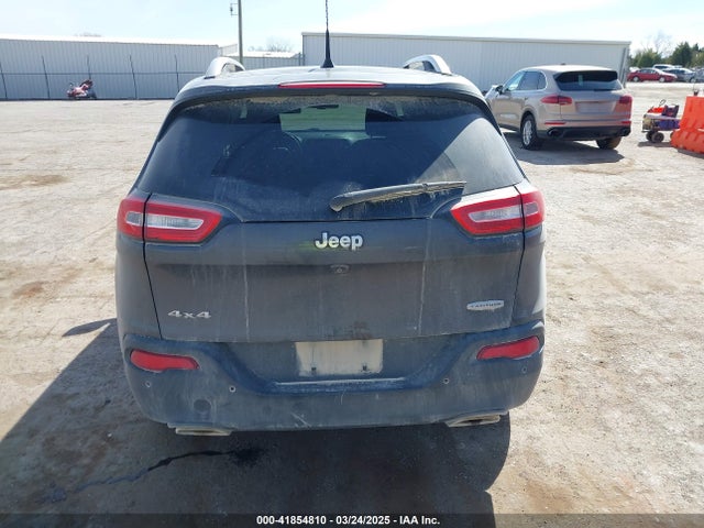 1C4PJMCS5GW219737 Jeep Cherokee Latitude