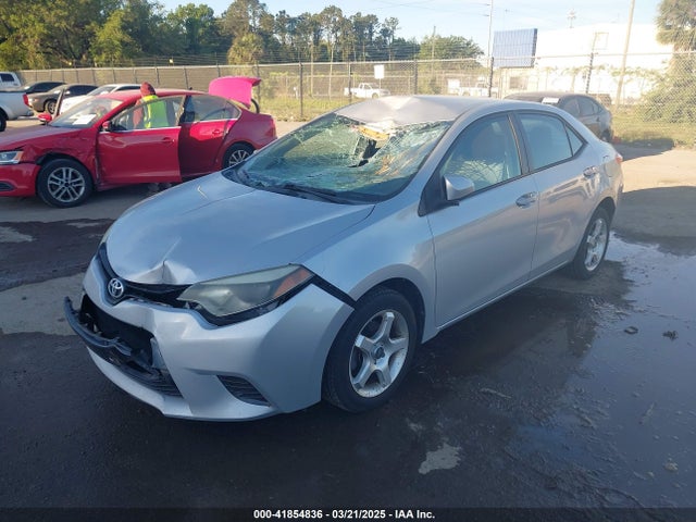 Toyota COROLLA LE 2016 5YFBURHEXGP455245 Image 2