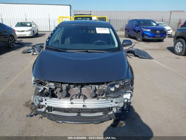 JTDKAMFP3N3229070 Toyota Prius Prime Xle