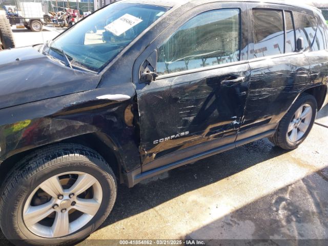 1C4NJDEB9GD757325 Jeep Compass Latitude