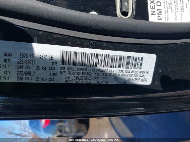 1C4NJDEB9GD757325 Jeep Compass Latitude