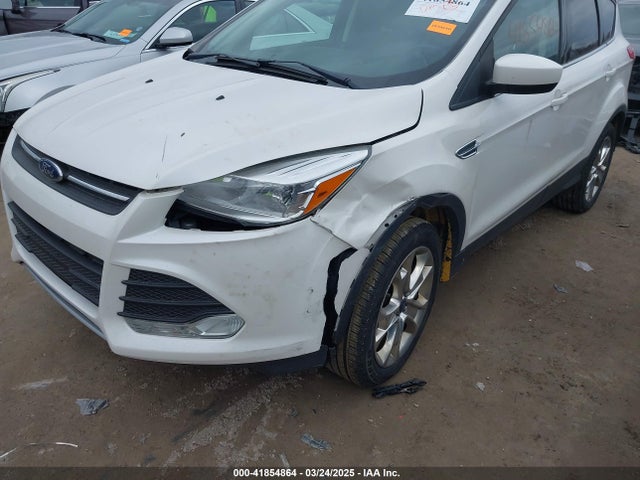 1FMCU9G94GUB55448 Ford ESCAPE SE