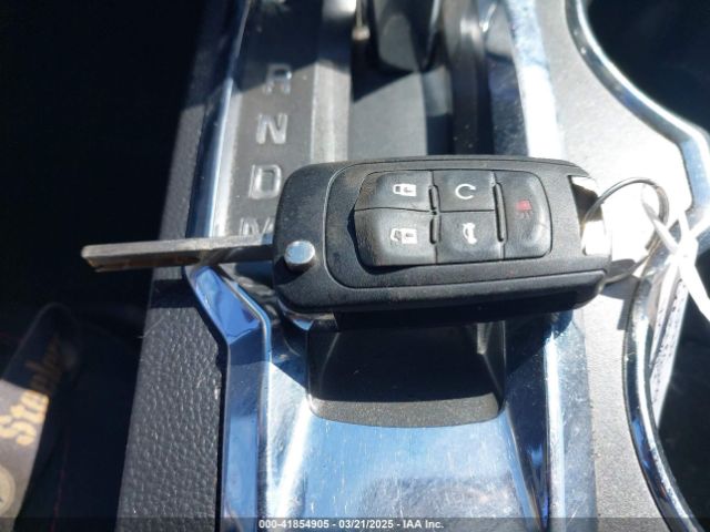 2GNALAEK1F1106960 Chevrolet EQUINOX LS