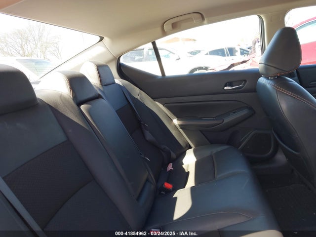 1N4BL4CV6MN339066 Nissan Altima Sr Fwd