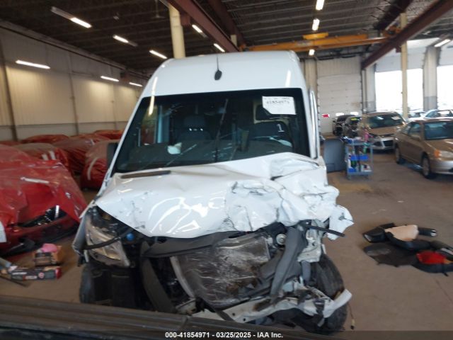 W1Y4NDHY1PT153320 Mercedes-Benz Sprinter 2500 High Roof 4-cyl Diesel Ho
