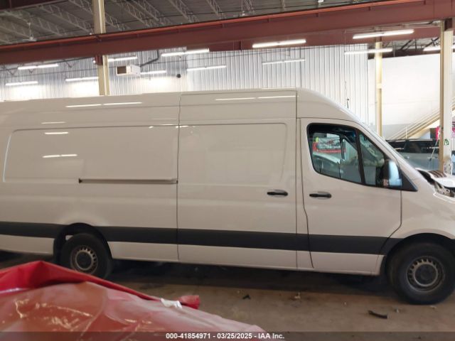 W1Y4NDHY1PT153320 Mercedes-Benz Sprinter 2500 High Roof 4-cyl Diesel Ho