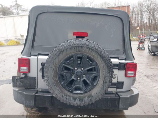 1C4BJWDG4GL204728 Jeep Wrangler Unlimited Willys Wheeler