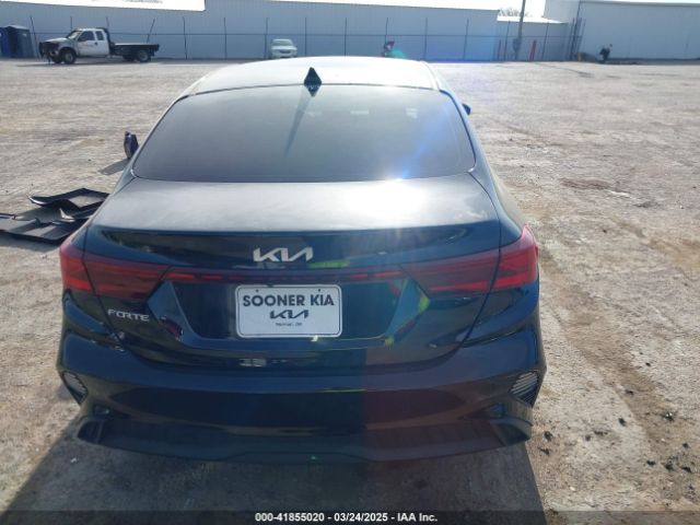 3KPF24ADXRE759482 KIA Forte Lxs