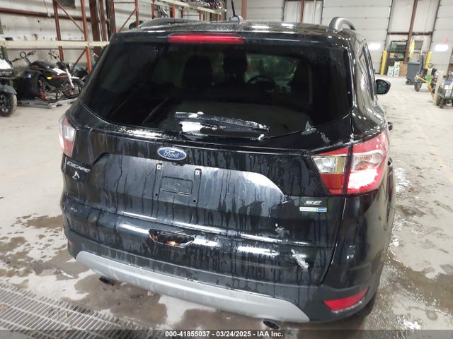 1FMCU9GD7JUD36295 Ford ESCAPE SE