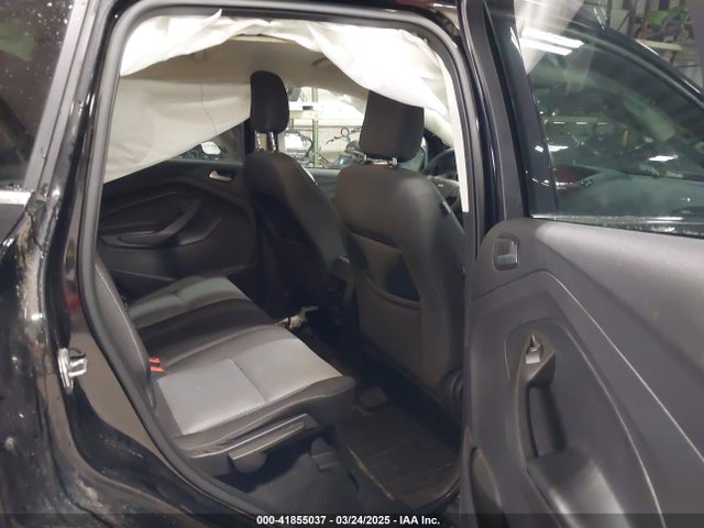 1FMCU9GD7JUD36295 Ford ESCAPE SE