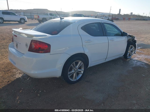 1C3CDZAB6EN180864 Dodge AVENGER SE