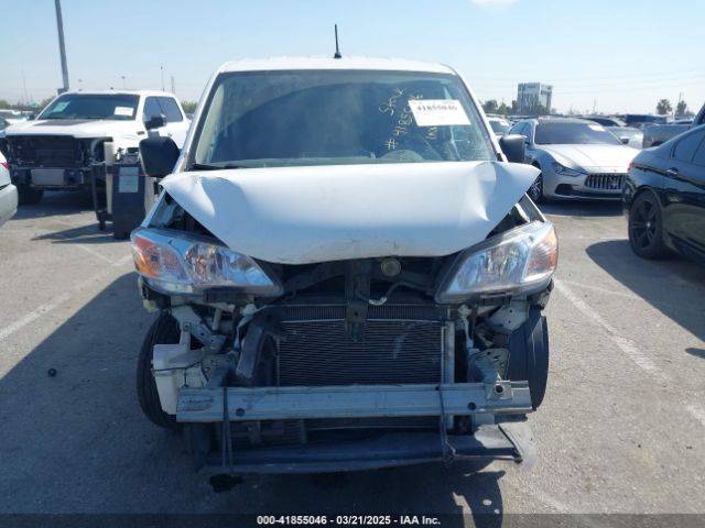 3N6CM0KN4KK690564 Nissan Nv200 S