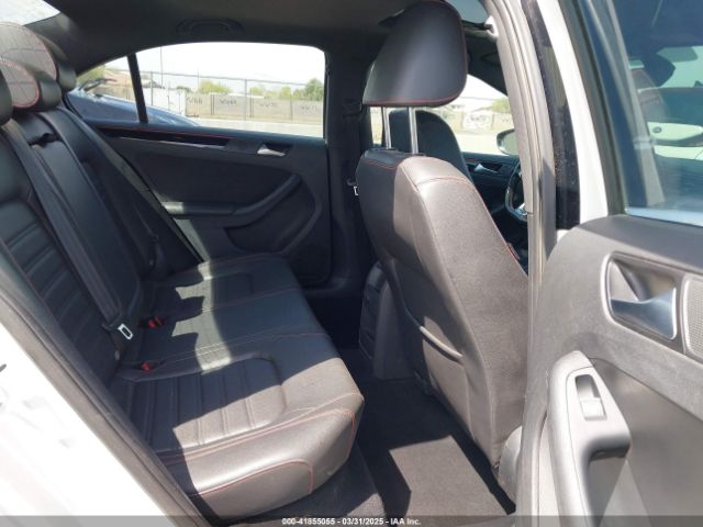 3VW5T7AJ3HM257978 Volkswagen JETTA GLI
