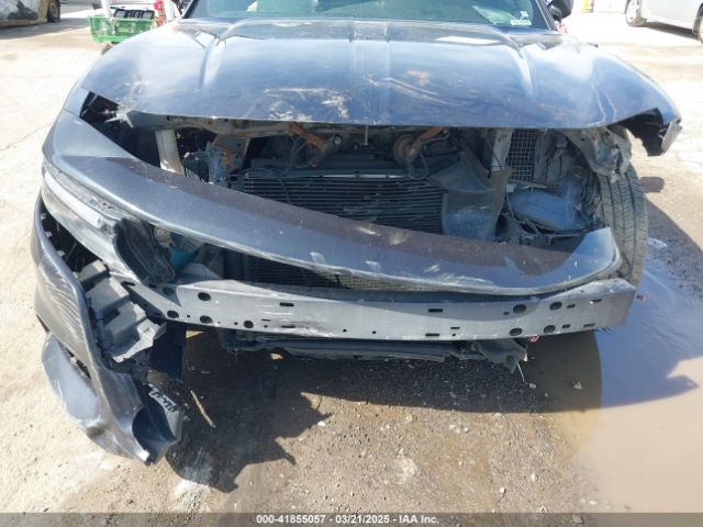 2C3CDXHG4GH218545 Dodge Charger Sxt