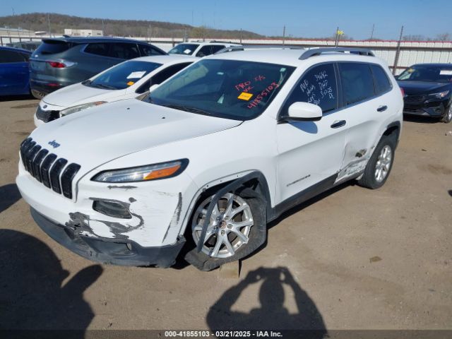 1C4PJLCB3JD566741 Jeep Cherokee Latitude Fwd