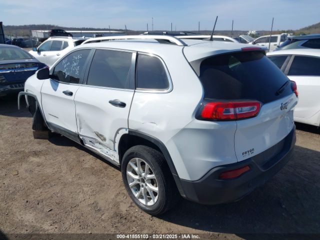 1C4PJLCB3JD566741 Jeep Cherokee Latitude Fwd