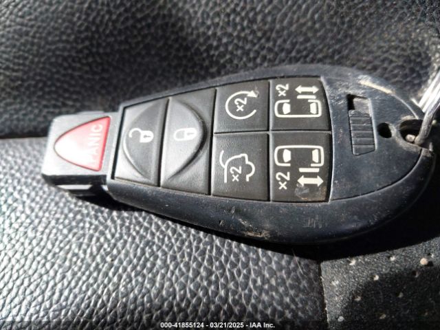 2C4RDGCG5JR282351 Dodge Grand Caravan Sxt