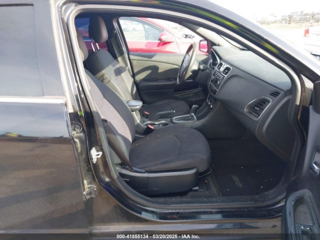 2012 CHRYSLER 200 1C3CCBAB8CN236097 Photo 4