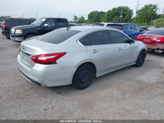 1N4AL3AP1HC175849 Nissan Altima 2.5 S
