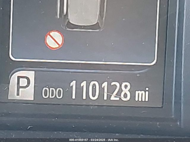 5TDYZ3DC2HS894588 Toyota Sienna Xle Premium 8 Passenger