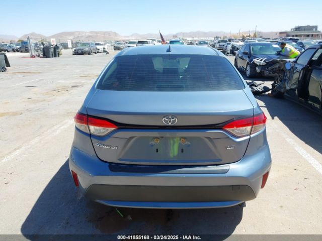 JTDEPMAE8NJ227215 Toyota COROLLA LE