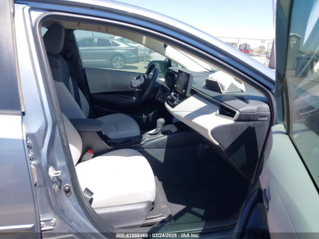 JTDEPMAE8NJ227215 Toyota COROLLA LE