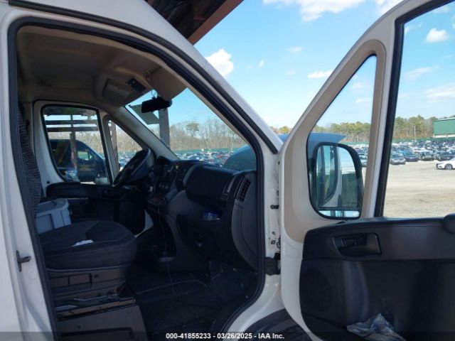 3C6TRVDGXEE105318 RAM Promaster 2500 High Roof