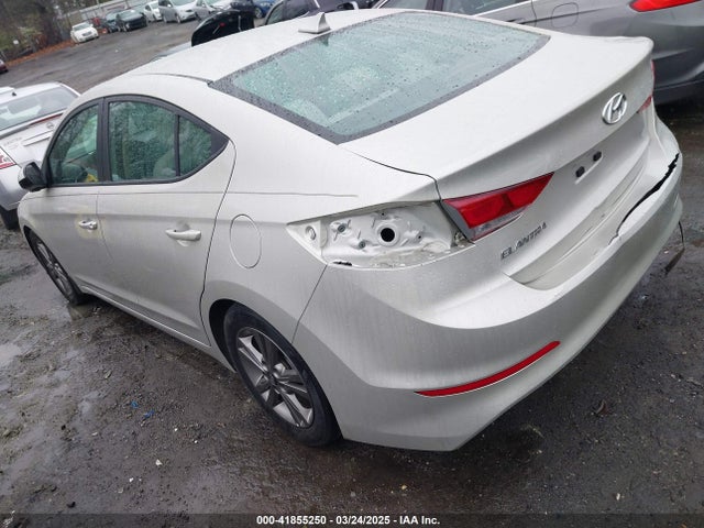 5NPD84LF8JH255145 Hyundai ELANTRA SEL