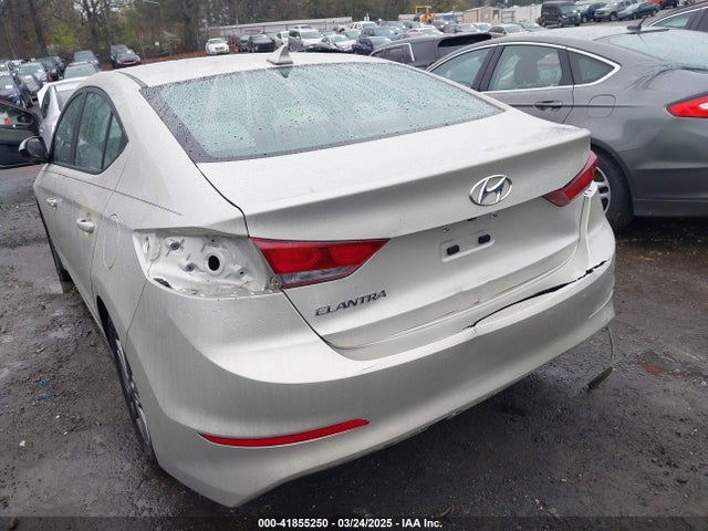 5NPD84LF8JH255145 Hyundai ELANTRA SEL