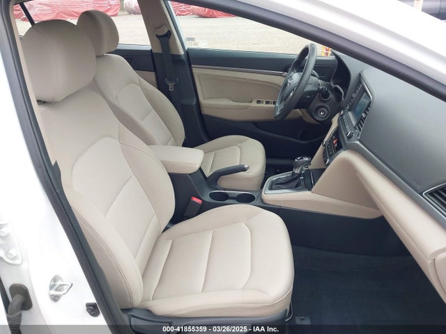 5NPD84LF6JH225528 Hyundai ELANTRA SEL