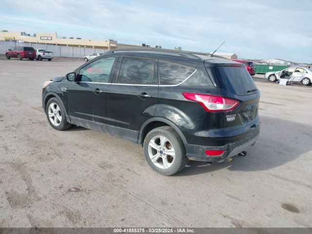 1FMCU9G92FUA84121 Ford ESCAPE SE