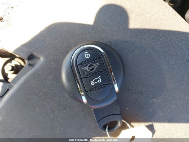 WMWLV7C05N2R38586 Mini Clubman Cooper S