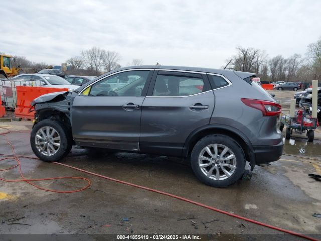 JN1BJ1AV0MW568938 Nissan Rogue Sport S Fwd Xtronic Cvt