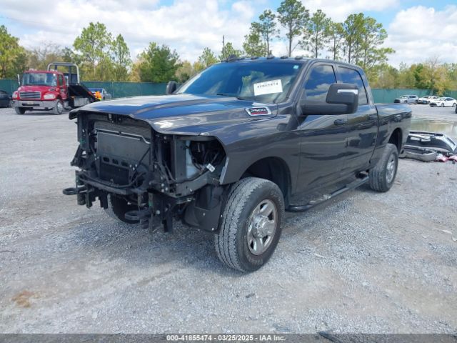 3C6UR5CJ9PG503984 RAM 2500 Tradesman  4x4 6'4 Box