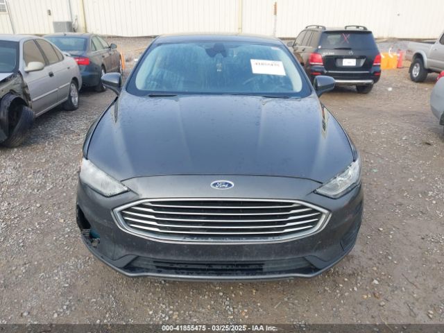 3FA6P0HD8KR217544 Ford FUSION SE