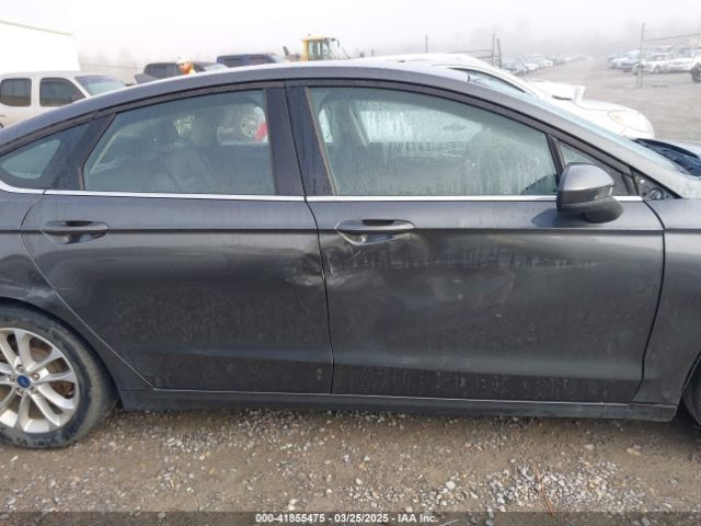 3FA6P0HD8KR217544 Ford FUSION SE