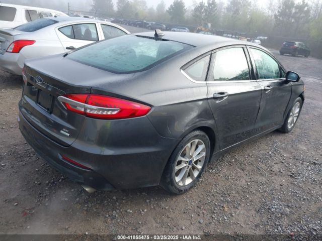3FA6P0HD8KR217544 Ford FUSION SE