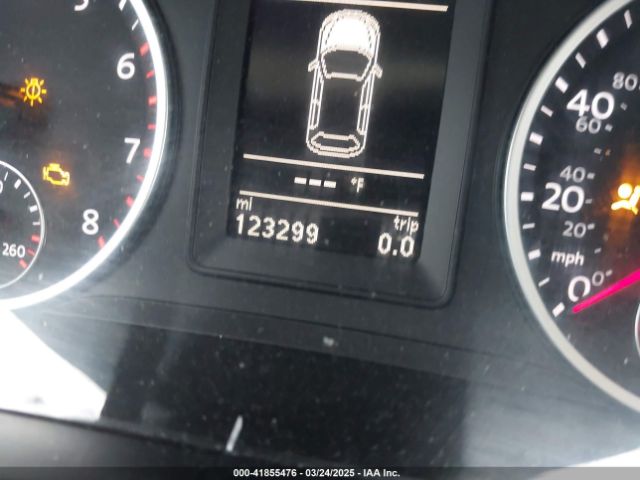 WVGBV7AX5FW584833 Volkswagen TIGUAN SE