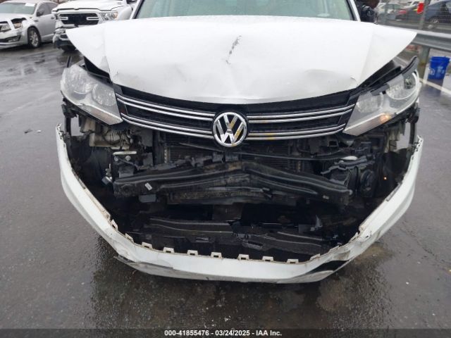 WVGBV7AX5FW584833 Volkswagen TIGUAN SE