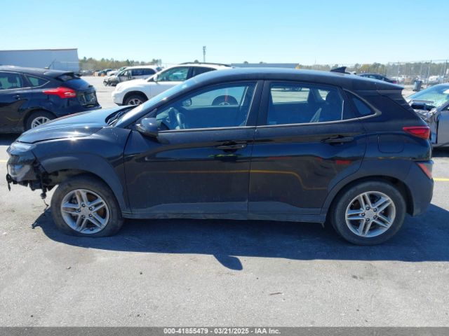 KM8K22AB5NU769474 Hyundai Kona Se