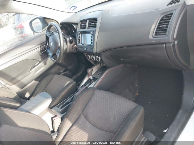 JA4AR3AU1JU013406 Mitsubishi Outlander Sport 2.0 Le