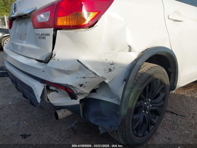 JA4AR3AU1JU013406 Mitsubishi Outlander Sport 2.0 Le