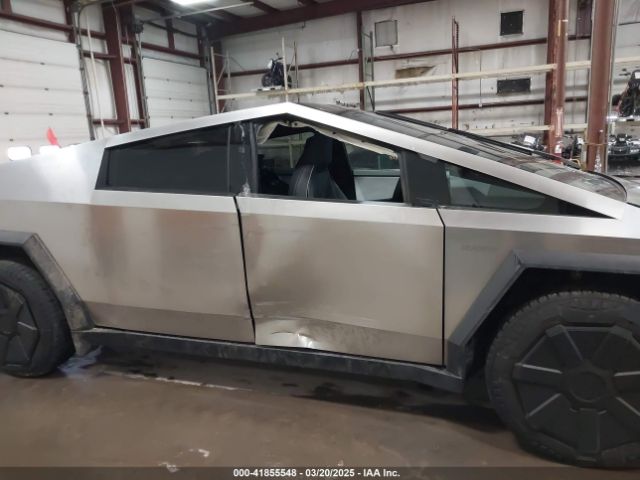 7G2CEHED0RA009086 Tesla Cybertruck All-wheel Drive