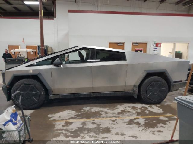 7G2CEHED0RA009086 Tesla Cybertruck All-wheel Drive