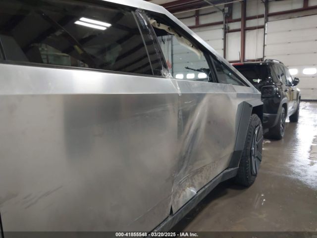 7G2CEHED0RA009086 Tesla Cybertruck All-wheel Drive