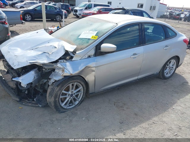 Ford FOCUS SE 2016 1FADP3F2XGL306175 Image 2